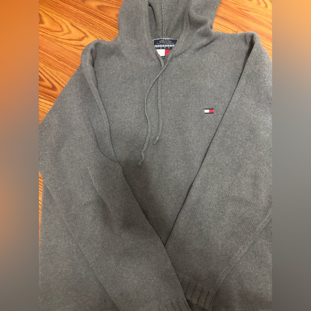 Tommy Hilfiger Gray Sweater